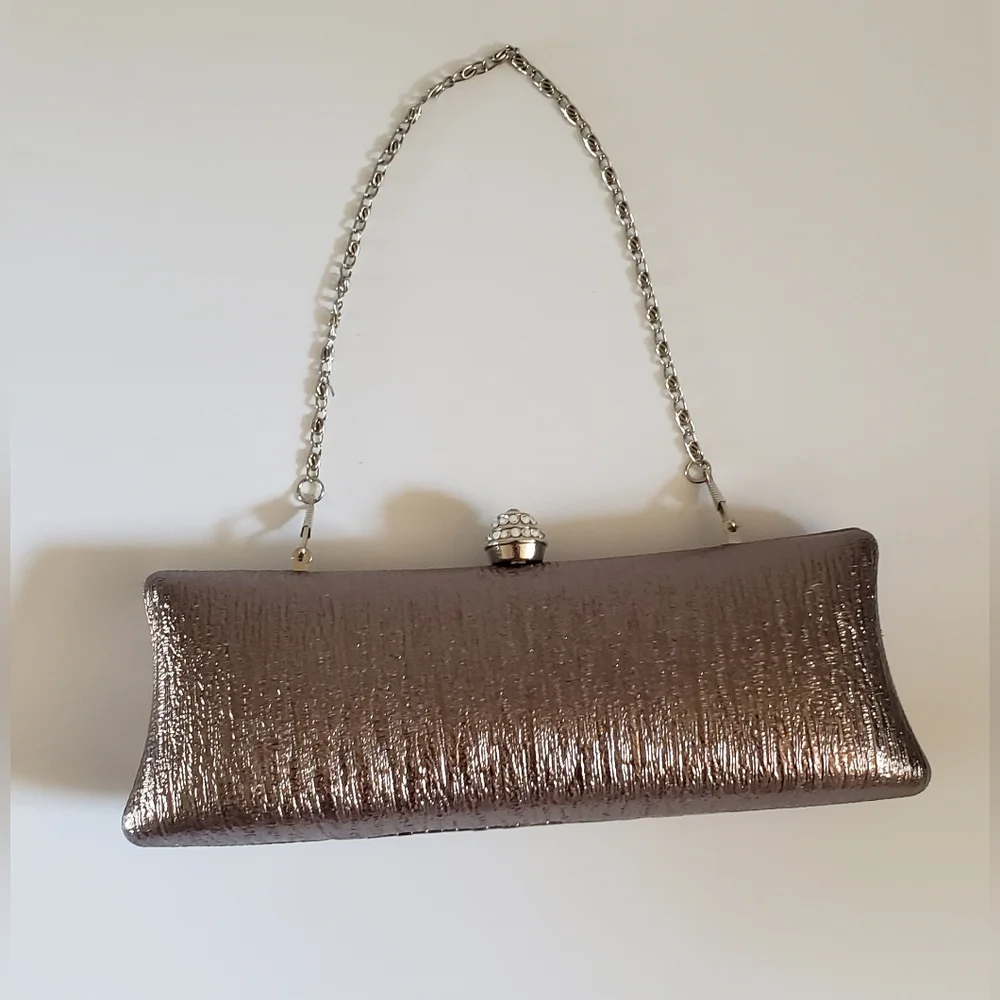 Clutch Metallic Hardcase with Removable Chain and Crystal Accent Closure
